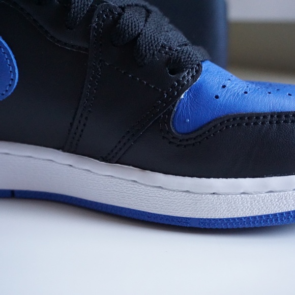 NIKE | AIR JORDAN 1 RETRO HIGH OG 'ROYAL' - Picture 7 of 16